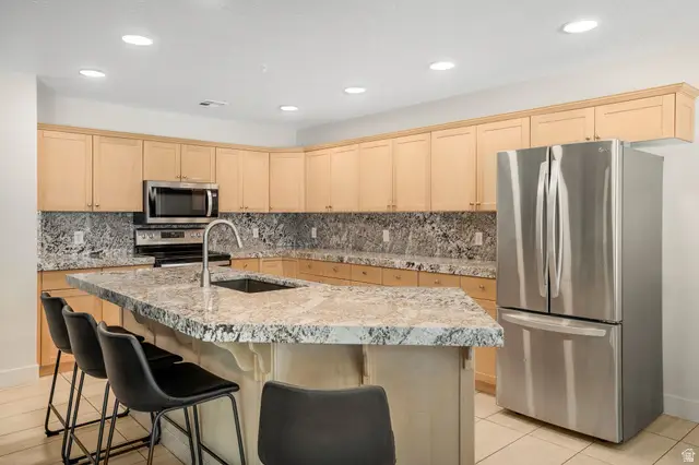 1845 W Canyon View Dr #902, Saint George, UT 84770 - #3