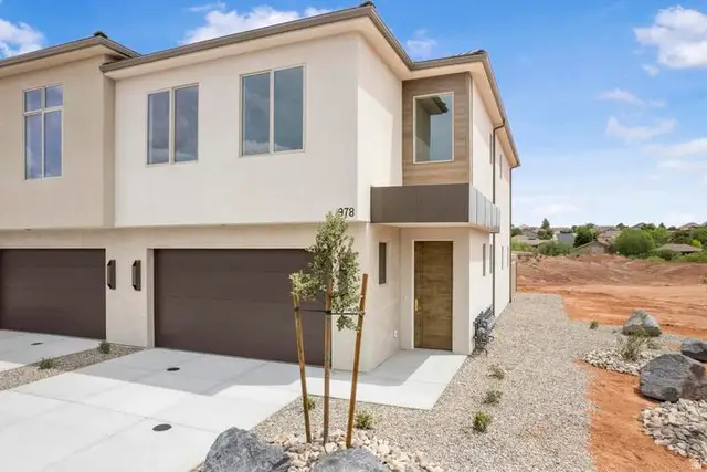 978 N Manen St, Washington, UT 84780 - #1