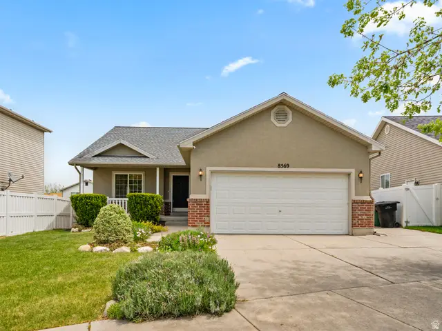 8569 S Sunrise Oak Dr, West Jordan, UT 84081 - #3