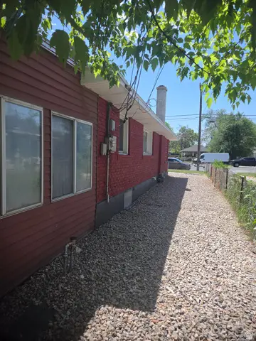 916 W 300 N, Salt Lake City, UT 84116 - #2