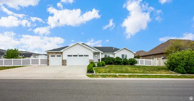 15804 S Packsaddle Dr W, Bluffdale, UT 84065 - #1