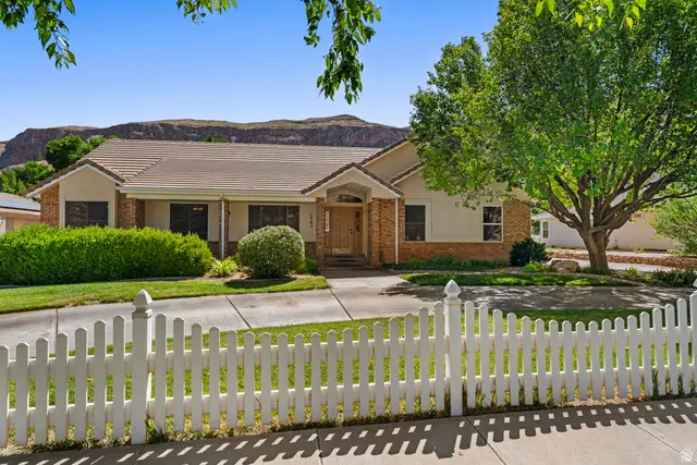 1365 S 325 W, Hurricane, UT 84737 - #1