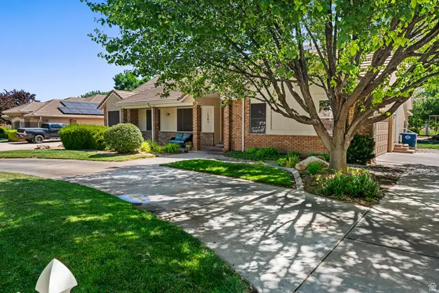 1365 S 325 W, Hurricane, UT 84737 - #3