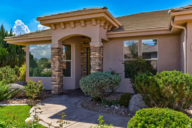 761 W North Links Dr, Washington, UT 84780 - #2