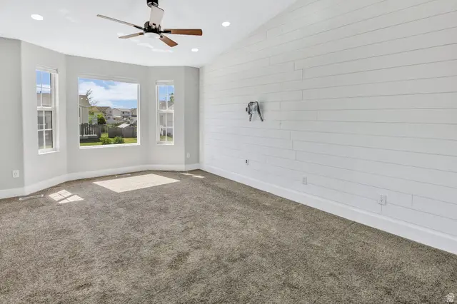 5467 S 4125 W, Roy, UT 84067 - #2