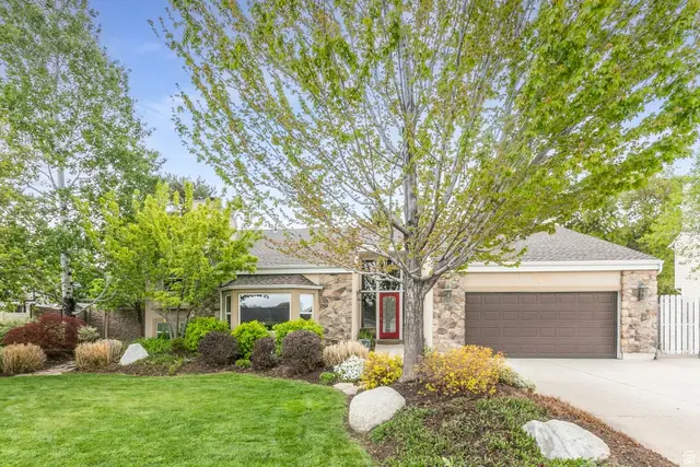 10183 S Hickory Point Dr, Sandy, UT 84092 - #1