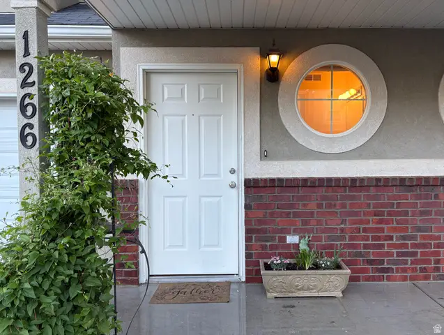 1266 W Bridalwood Loop, Lehi, UT 84043 - #2