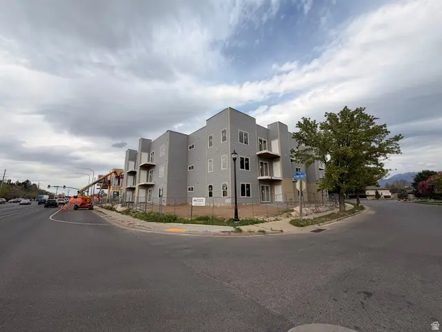 1652 N Main Dr E #30, Layton, UT 84041 - #1