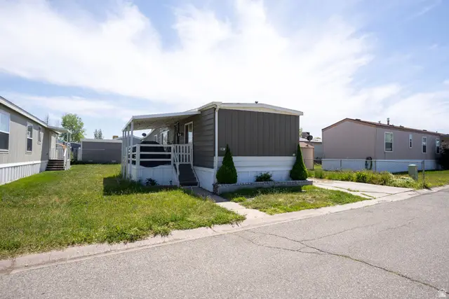 1147 W Linda Dr S, West Valley City, UT 84119 - #3