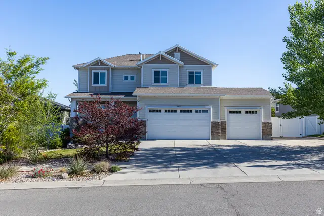 1683 W Packsaddle Cir, Bluffdale, UT 84065 - #2