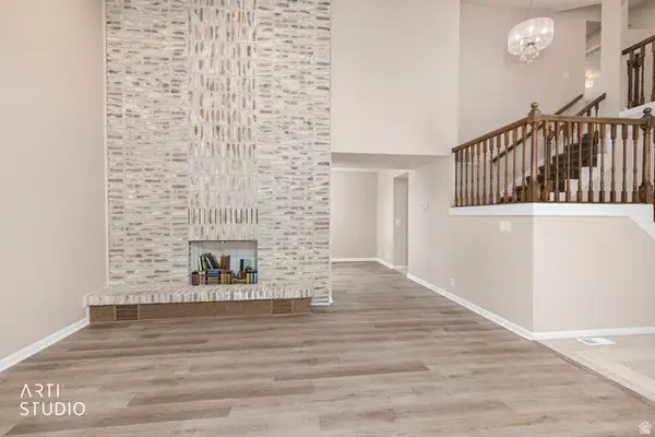88 W Canyon View Dr N, Farmington, UT 84025