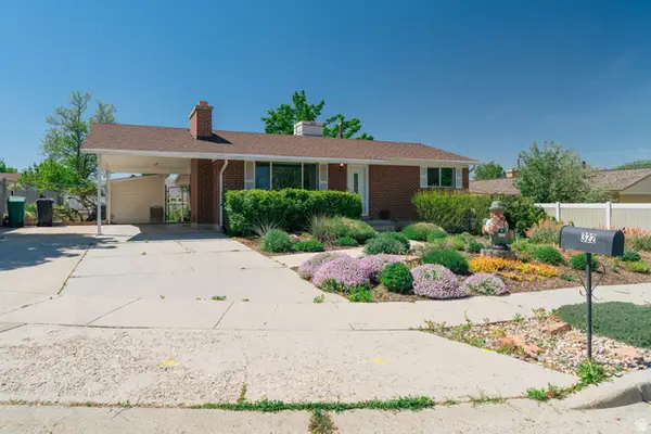 322 E Lane Cir, Sandy, UT 84070