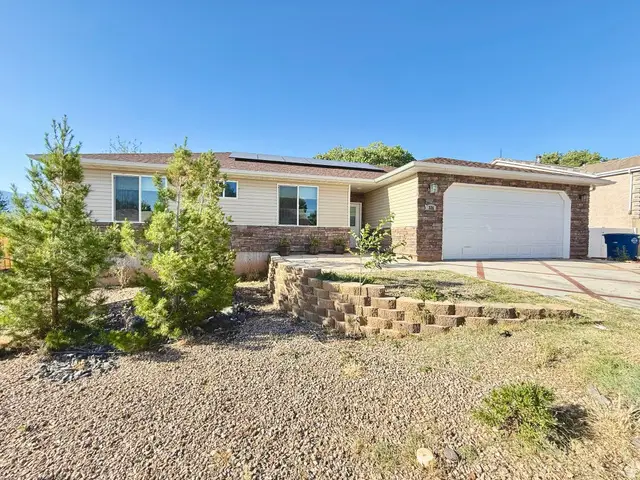 326 W 400 N, La Verkin, UT 84745 - #1