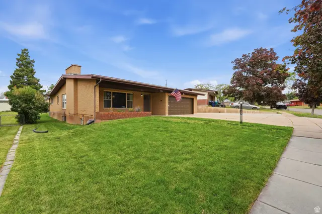 2090 W 5800 S, Roy, UT 84067 - #3