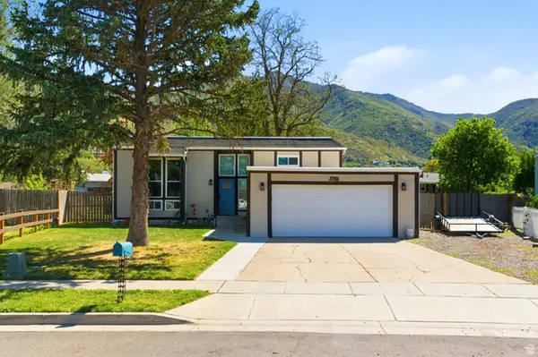 5756 S Willowood Ln E, South Ogden, UT 84403