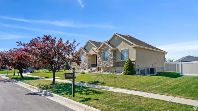 448 W Mcallister Ln, Saratoga Springs, UT 84045 - #2