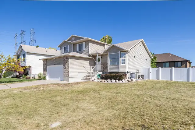 3184 W 5525 S, Roy, UT 84067 - #1