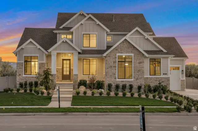 695 W Hidden Farm Dr, Farmington, UT 84025 - #2