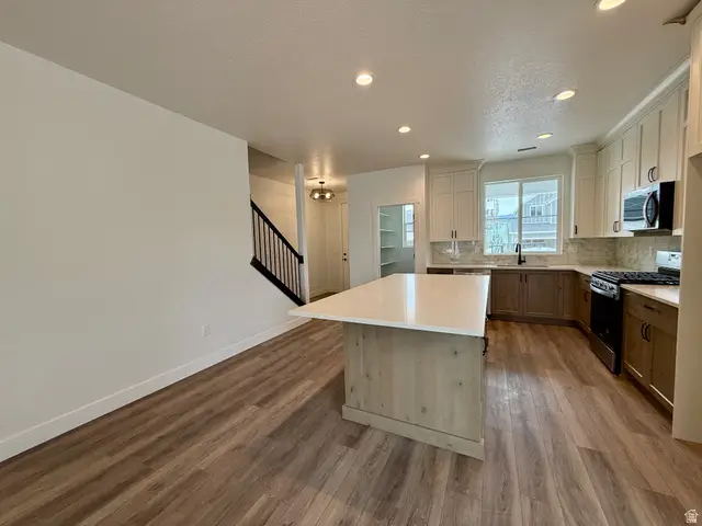 2945 N Devon Dr #245, Ogden, UT 84404 - #2
