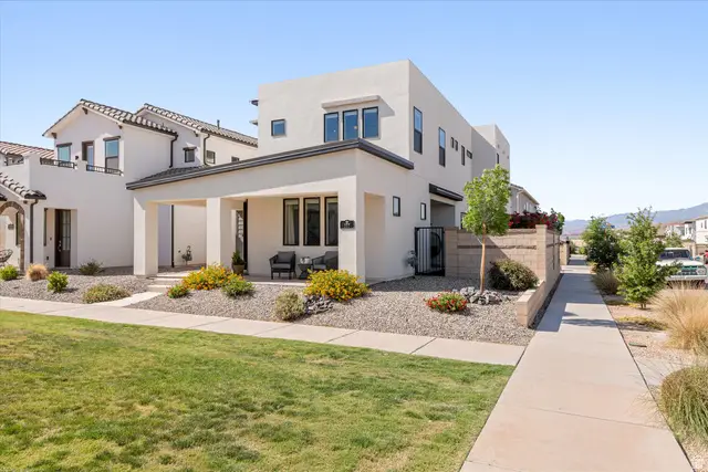 777 W Red Marble Ln, Saint George, UT 84790 - #3