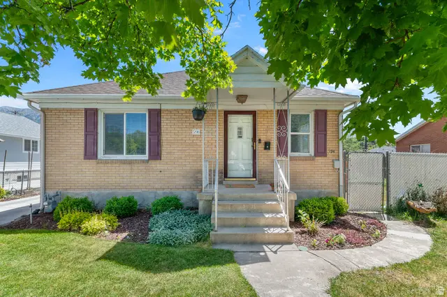 596 N 800 W, Provo, UT 84601 - #1