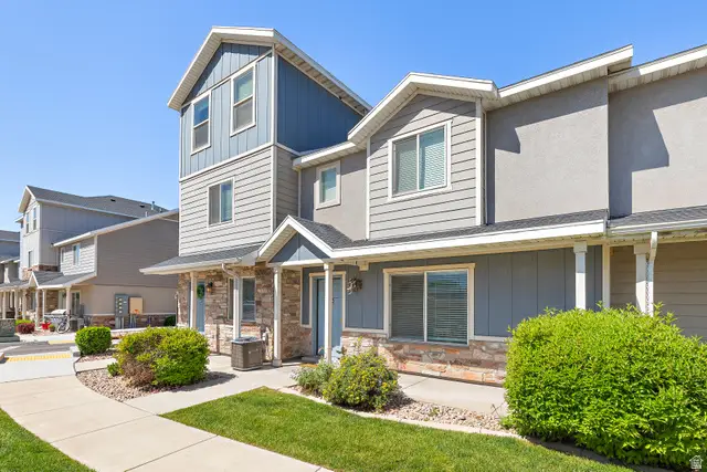 256 N 750 E, Vineyard, UT 84059 - #1