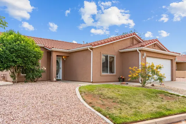 496 E Oasis Dr S, Ivins, UT 84738 - #2
