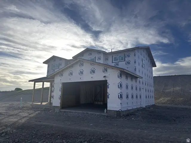 513 E Upper Canyon Rd, Smithfield, UT 84335 - #2