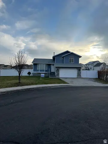 5953 W Cape Cod Dr, West Valley City, UT 84128 - #1
