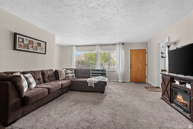 88 C St, Springville, UT 84663 - #3