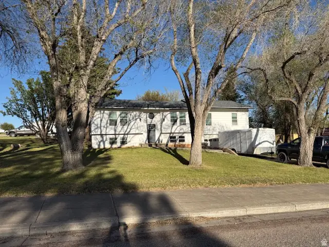 417 S Main St, Monticello, UT 84535 - #1