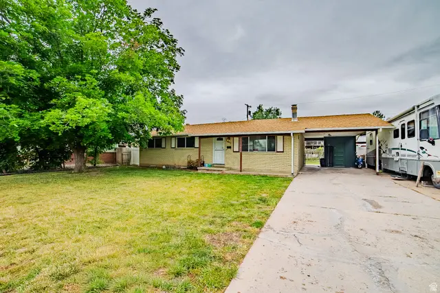 1618 W Camelot Dr, Layton, UT 84041 - #2