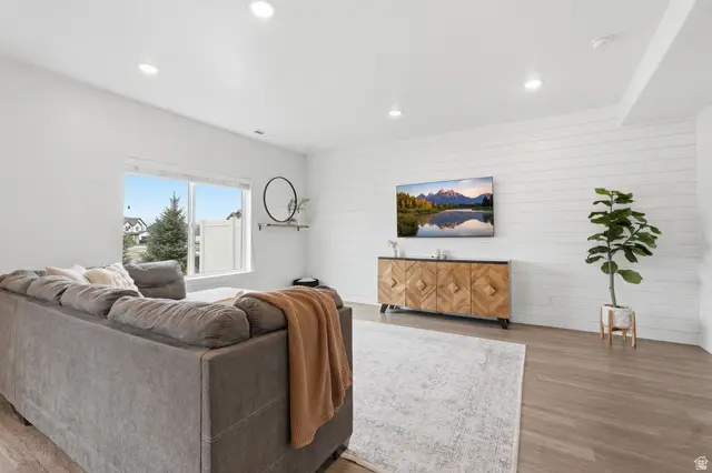 Address Withheld By Seller, Hyrum, UT 84319 - #3