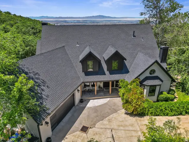 2692 S Grand Oak Cir E, Bountiful, UT 84010 - #3