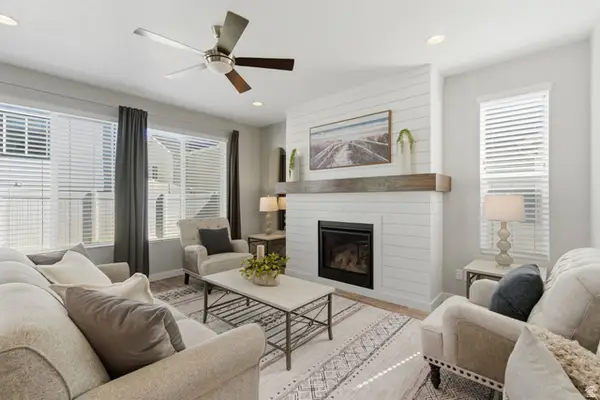 3576 W Alta Loma Ln, South Jordan, UT 84095