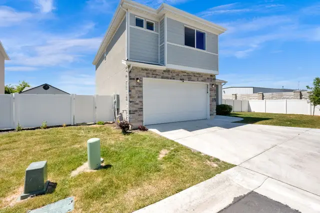 2316 W Lydia Ln S, Syracuse, UT 84075 - #3