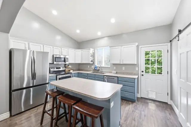 1579 N Dawson Dr, Tooele, UT 84074 - #3