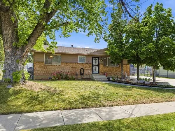769 N 825 W, Clearfield, UT 84015