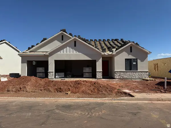 2002 N Creek Side, Washington, UT 84780