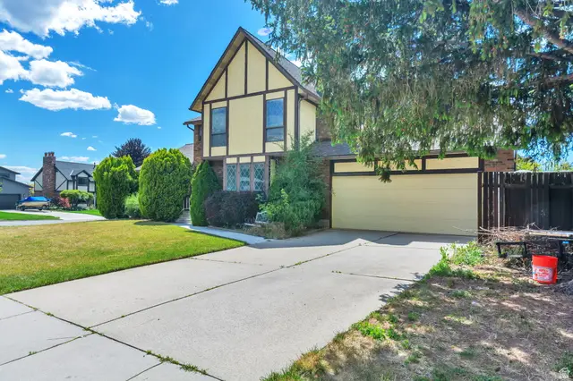 8140 S Scandia Cir, Sandy, UT 84093 - #2