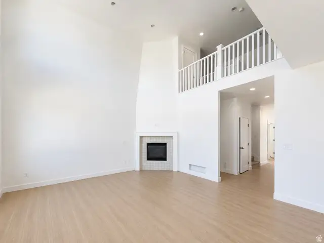 1048 W Chokecherry St, Saratoga Springs, UT 84045 - #3