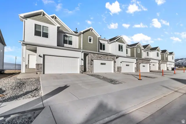 851 S 380 E #60, Smithfield, UT 84335 - #3