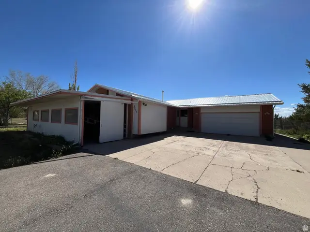 3655 N Minersville Hwy, Enoch, UT 84721 - #1