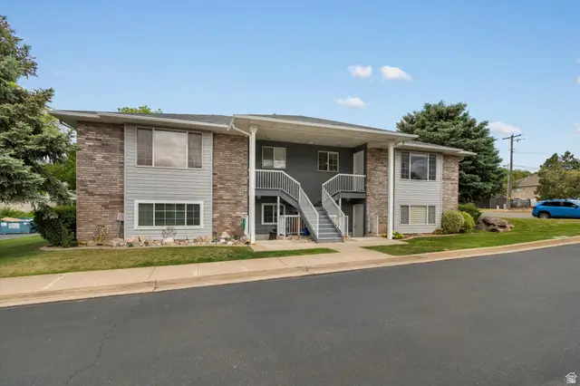 360 W 4900 S #1, Washington Terrace, UT 84405 - #1