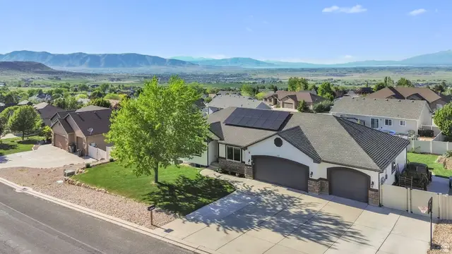 23 E Park Dr, Elk Ridge, UT 84651 - #2