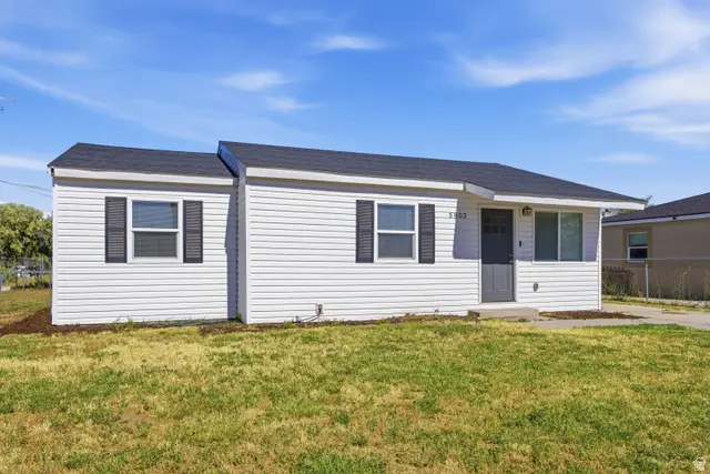 5802 S 4580 W, Kearns, UT 84118 - #3
