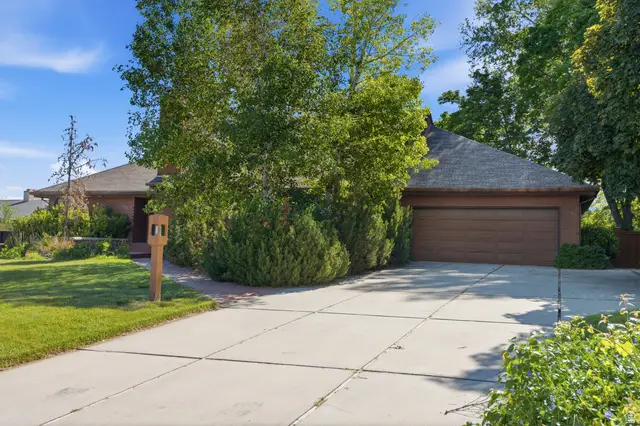 465 S Towers Dr, Salem, UT 84653 - #2