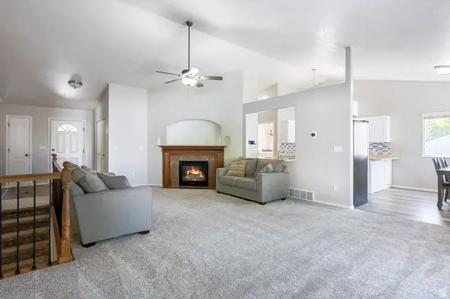 107 N Crystal Bay Dr W, Stansbury Park, UT 84074 - #3