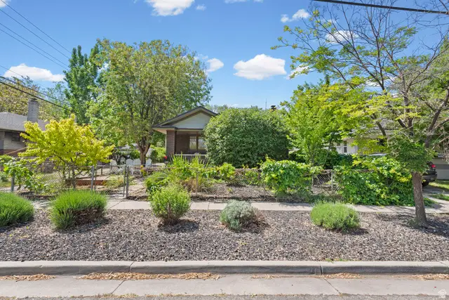 162 E Cleveland Ave, South Salt Lake, UT 84115 - #2