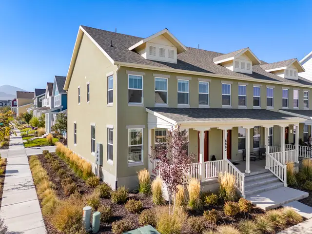 6682 W Leander Dr, South Jordan, UT 84009 - #2
